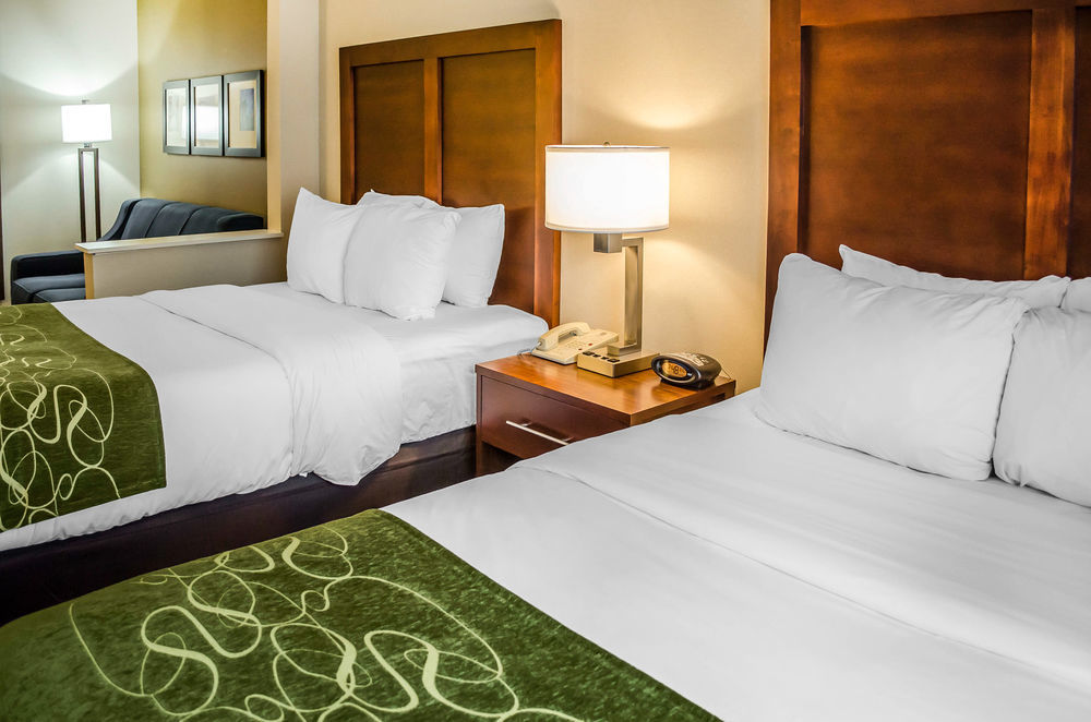 Comfort Suites Downtown Carlisle Exteriör bild